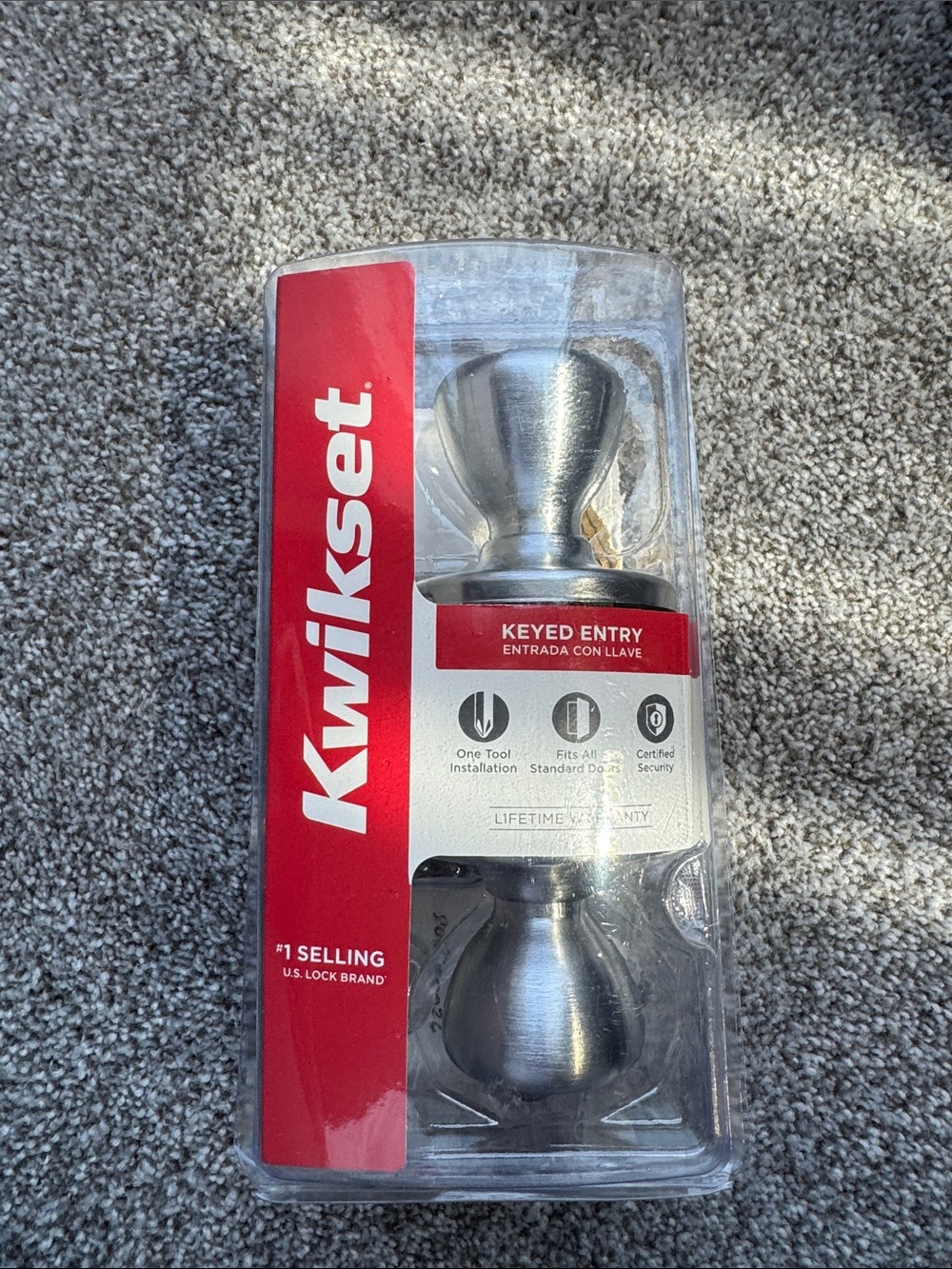 Kwikset Brushed Nickel Keyed Entry Door Knob - Silver